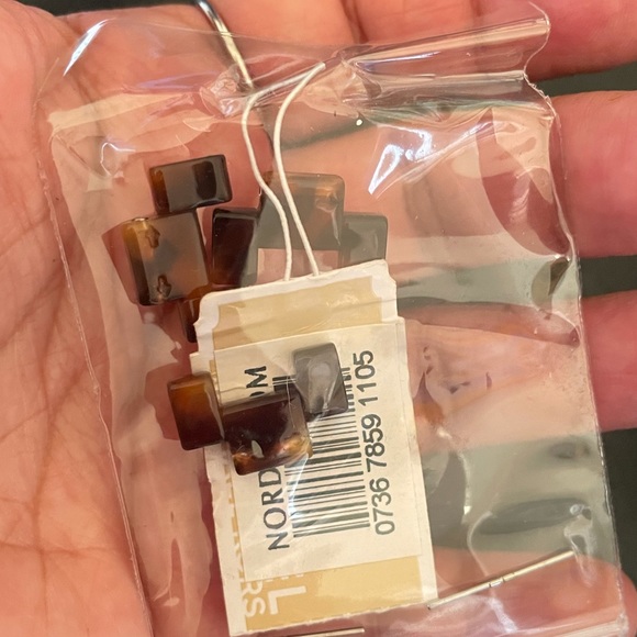 Michael Kors Tortoise Watch MK 5280 - Picture 3 of 10